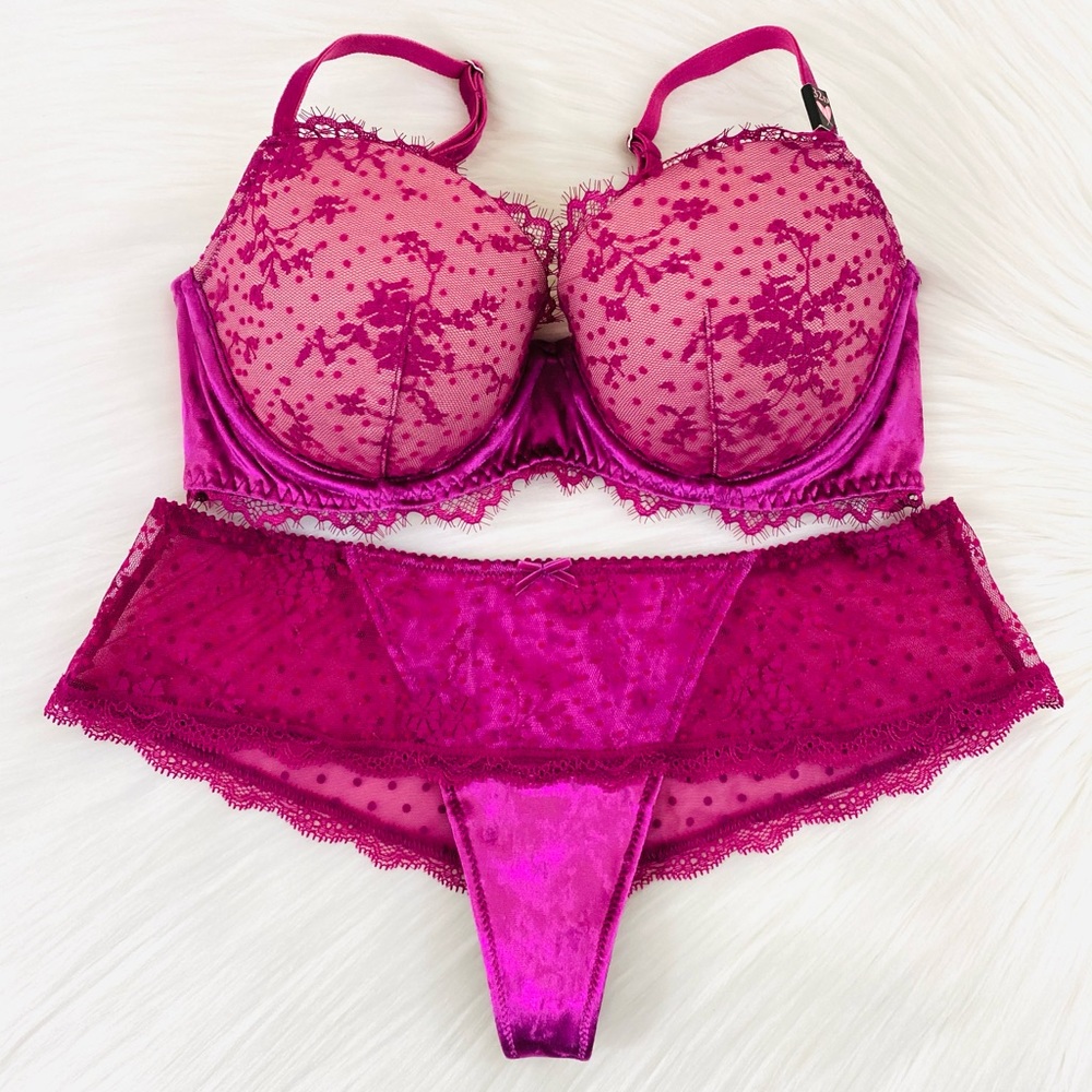 32D/S Victoria’s Secret Lined Demi Bra & Thong Set